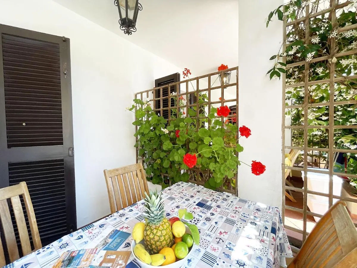 Appartamenti Adriana Di Argonautivacanze Porto Azzurro