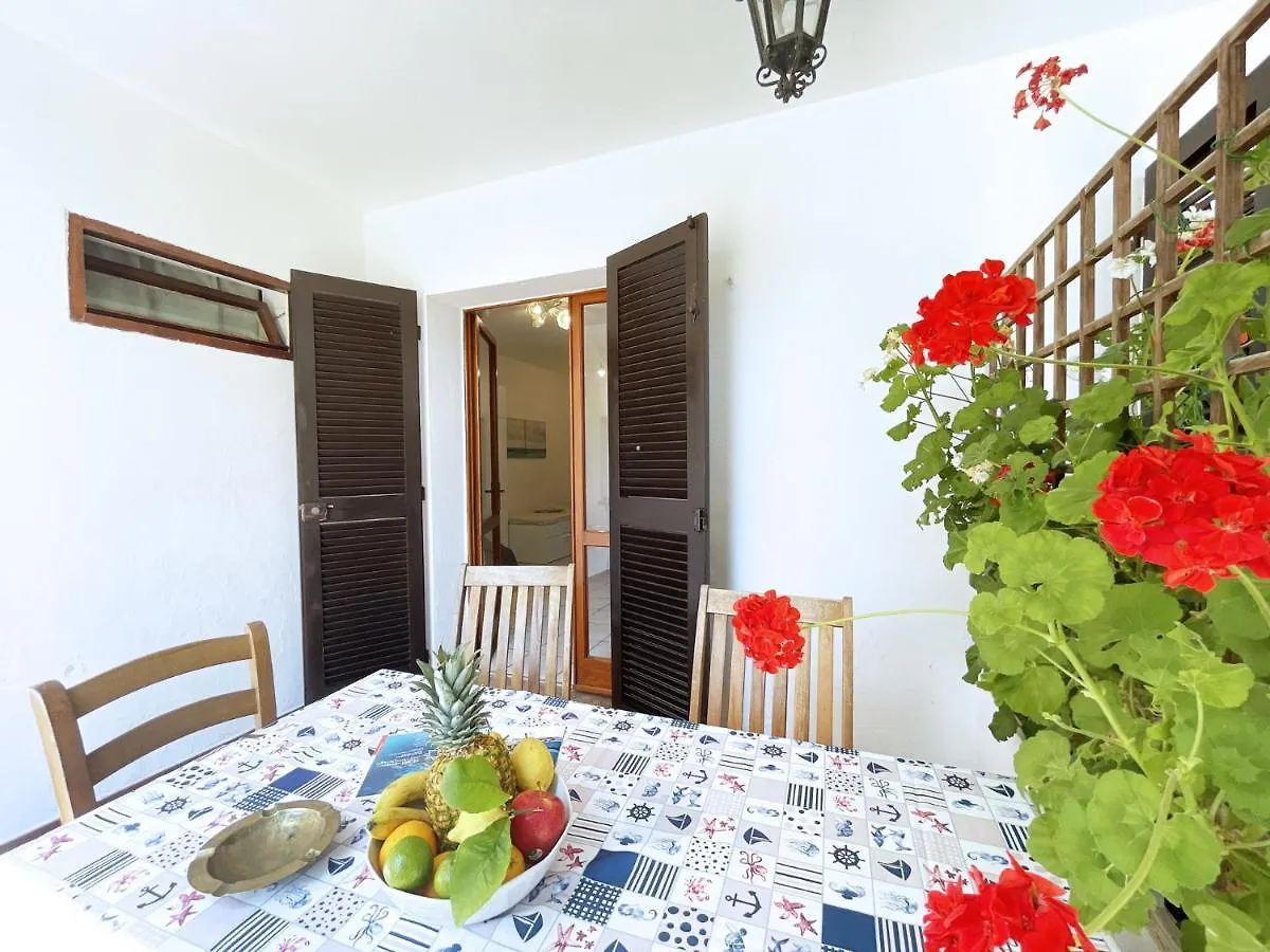 Appartamenti Adriana Di Argonautivacanze Porto Azzurro