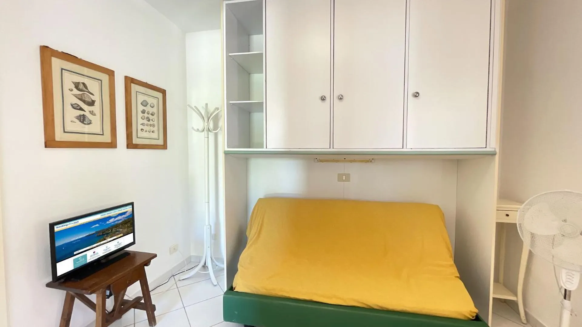 Appartamenti Adriana Di Argonautivacanze Porto Azzurro 0*,  Italy