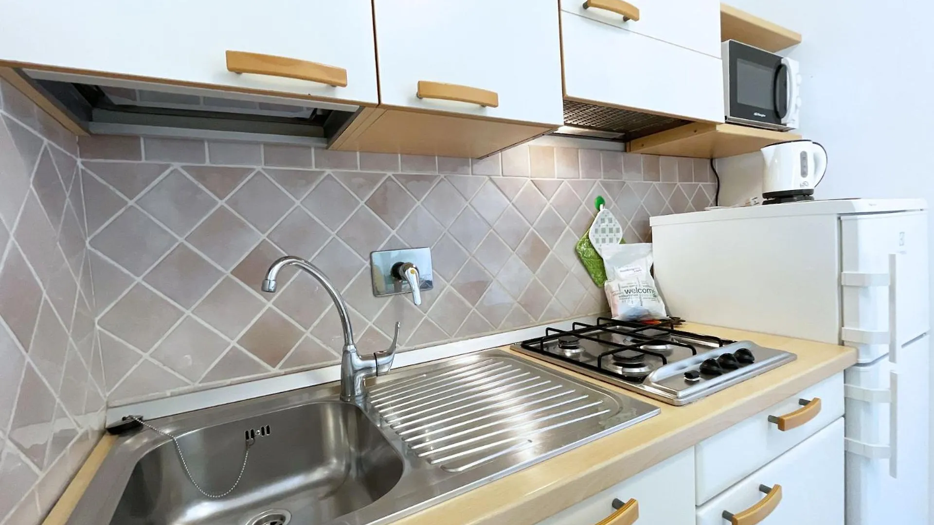 Appartamenti Adriana Di Argonautivacanze Porto Azzurro Apartment